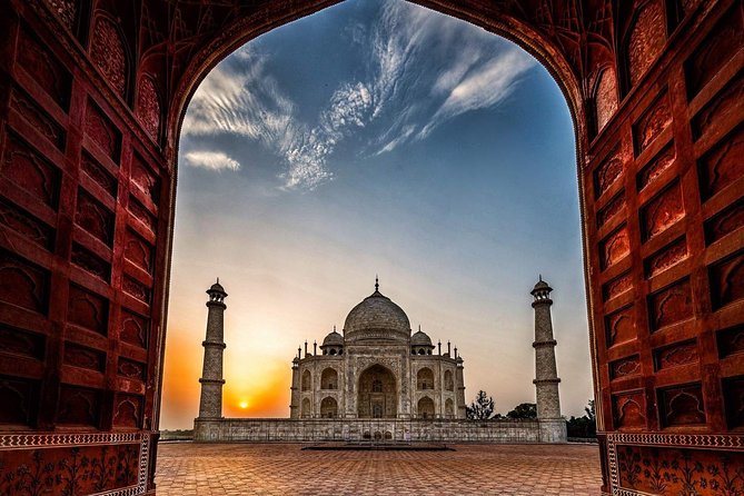 From Delhi : Taj Mahal Tour By Gatimaan Express Train All Inclusive Package - Lunch, breakfast, and what all-inclusive really covers