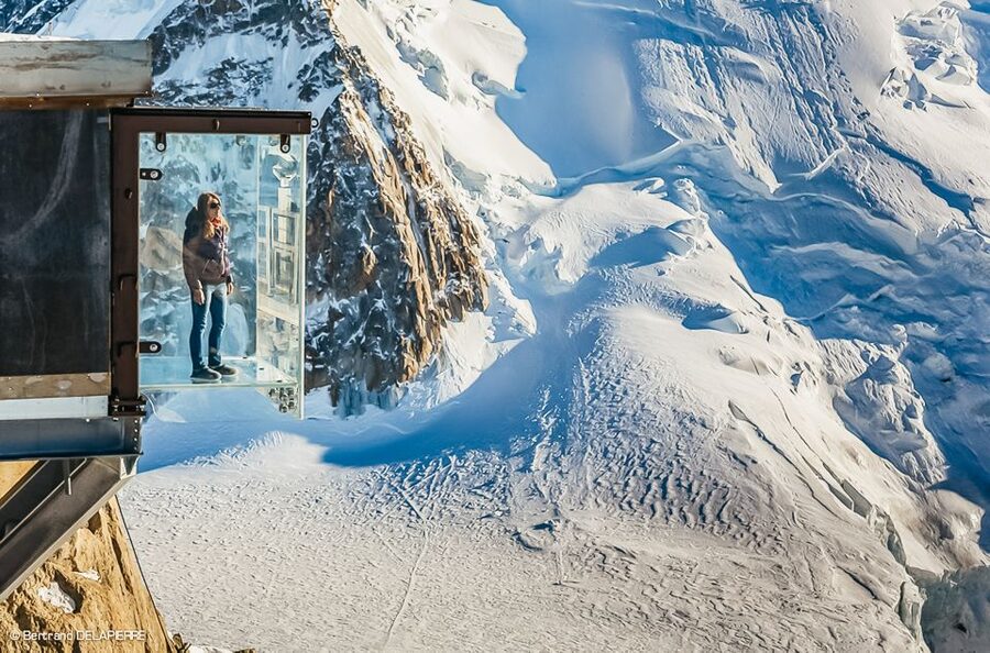 From Geneva: Day Trip to Chamonix with Cable Car and Train - Busy trains and the price of a fixed schedule