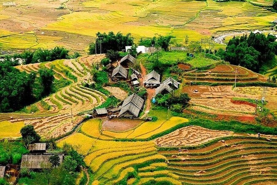 From Hanoi: 2-Day 2-Night Sapa Tour by Overnight Train - Weather, clothing, and physical effort