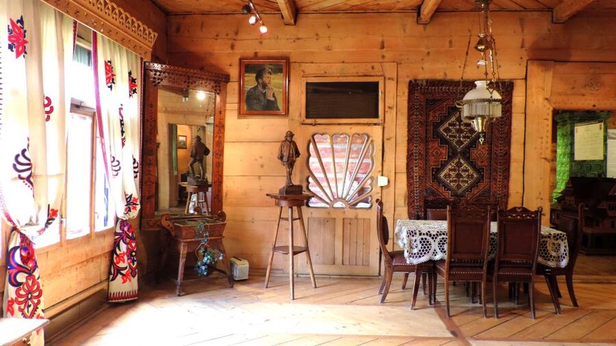 From Krakow: Zakopane Tour with Gubalowka Funicular & Museum - What the $97 price really covers