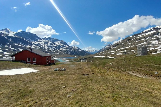 From Lake Como or Milan: Bernina Red Train Tour - Lake Silvaplana, a 15-minute alpine pause