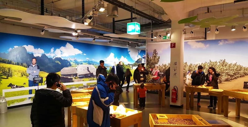 From Lausanne: Gruyères Tour with Train, Chocolate & Cheese - Montbovon to Montreux by panoramic train