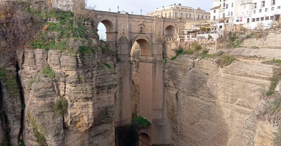 From Málaga: Ronda+Setenil de las Bodegas with Little Train - What makes this Málaga day trip worth considering