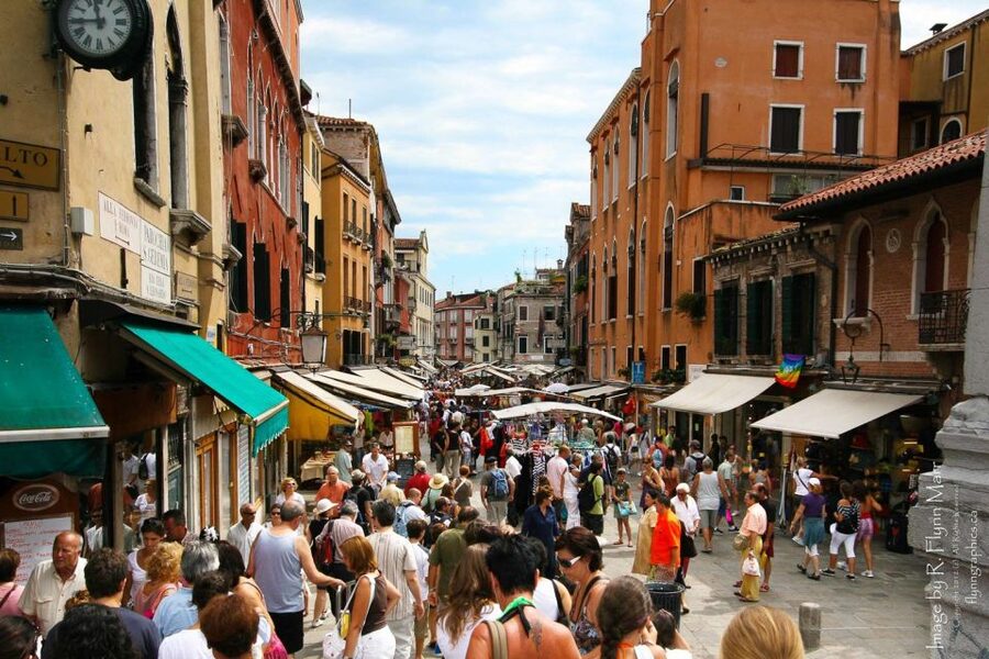 From Rome: Day Trip to Venice by High-Speed Train - Four and three quarter hours to explore independently
