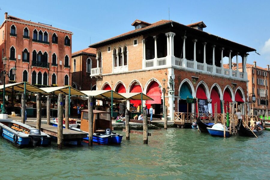 From Rome: Day Trip to Venice by High-Speed Train - Four hours on the high-speed train