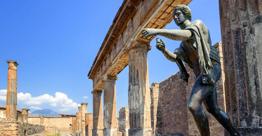 From Rome: Pompeii and Herculaneum by High-Speed Train - Why the high-speed train changes the day