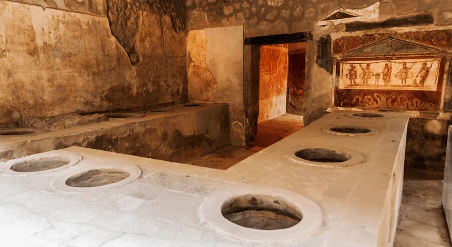 From Rome: Pompeii and Herculaneum Tour w/ High-speed Train - The guides are the heart of the experience