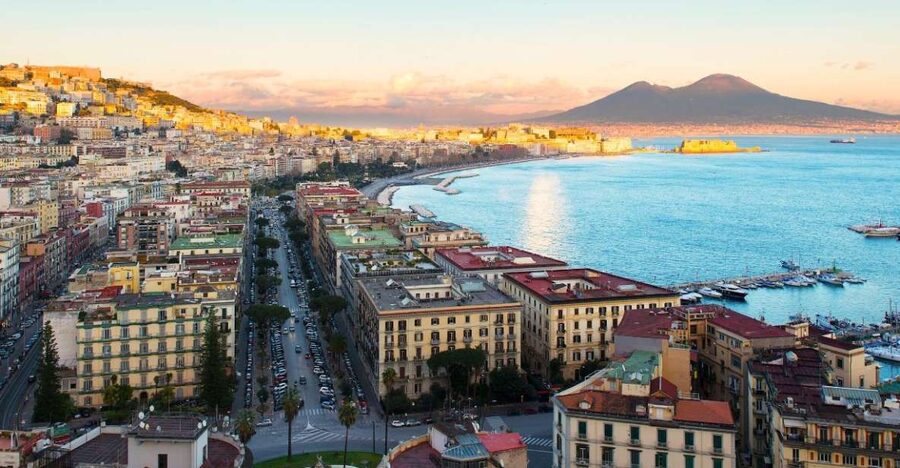 From Rome: Pompeii and Naples Day Trip by High-Speed Train - Pizza after the ruins