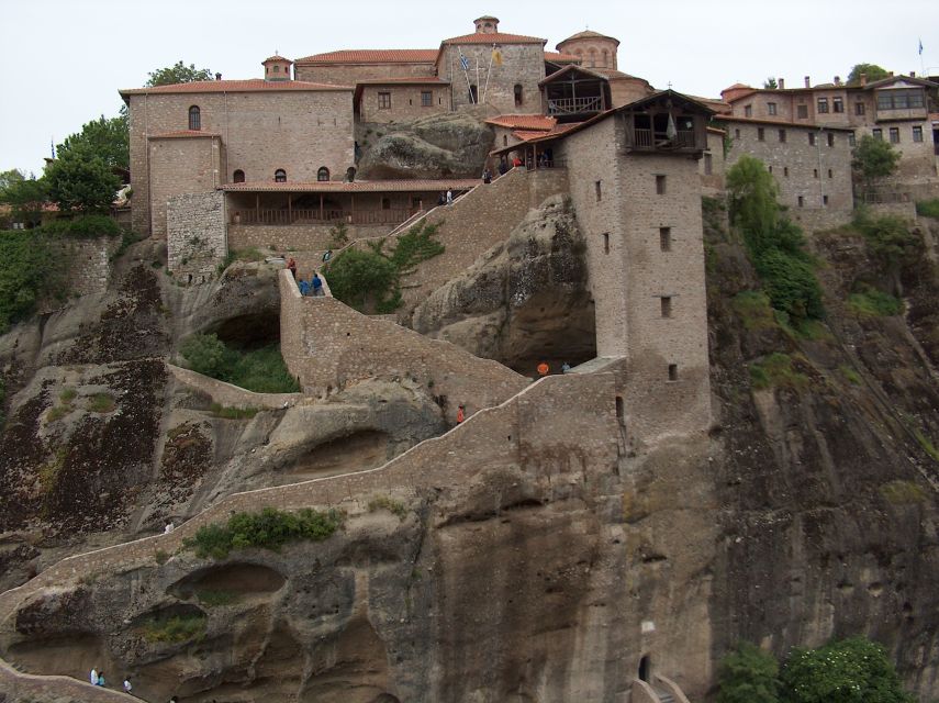 From Thessaloniki: Train Trip to Meteora & Monastery Tour - Dress rules and entry fees