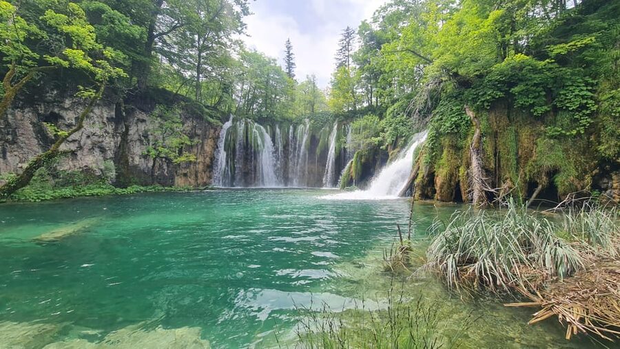 From Zadar: Plitvice Lakes Guided Tour with Boat & Train - The real cost: $53 plus the park ticket