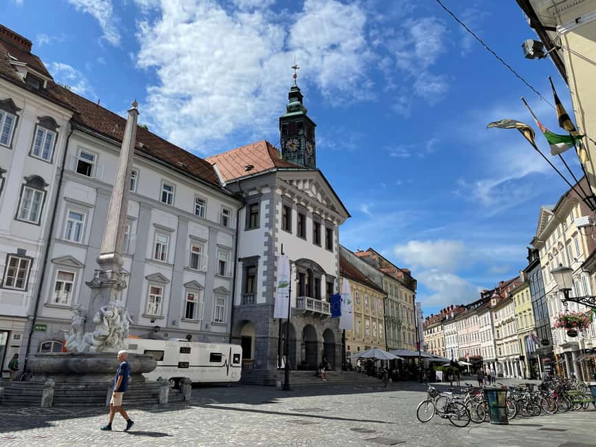 From Zagreb: Ljubljana and Lake Bled Guided Day Trip - Making the most of three hours at Lake Bled