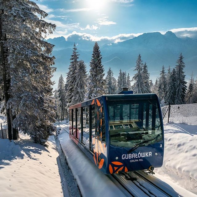 From Zakopane: Tatra Mountains with Hot Springs & Funicular - Witow, oscypek, and a Bacówka tasting
