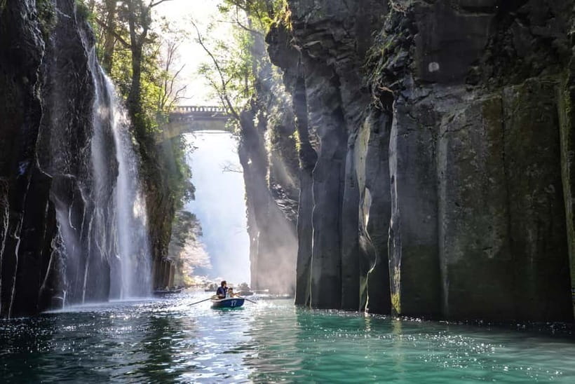 Fukuoka: Takachiho Gorge, Amano Iwato & Scenic Train Tour - Lunch and Miyazaki Beef