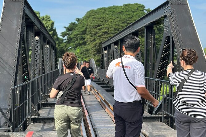 Full-Day Kanchanaburi River Kwai & Death Railway Private Tour - Lunch at a local restaurant