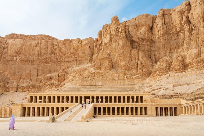 Full day Luxor tour from Cairo by a sleeper train - A long Cairo to Luxor day with a rail twist