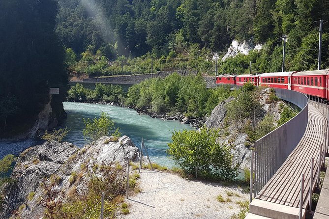 Glacier Express Panoramic Train Round Trip in one Day Private Tour from Luzern - Key details before you book