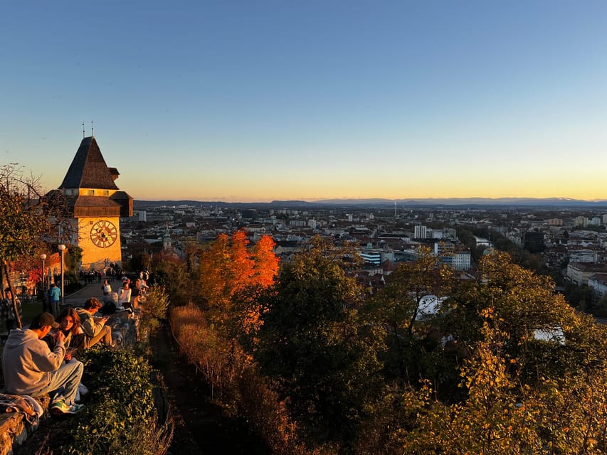 Graz: Funicular Ride & Schlossberg Picnic Experience - Prosecco, Non-Alcoholic Drinks, and the Pace of the Meal