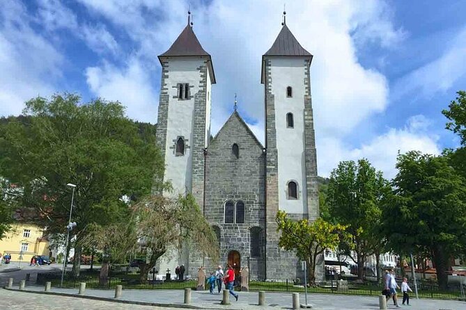 Guided day tour - Mostraumen Cruise, City Walk & Flöyen Funicular - Bryggen, Bergen’s wooden trading quarter