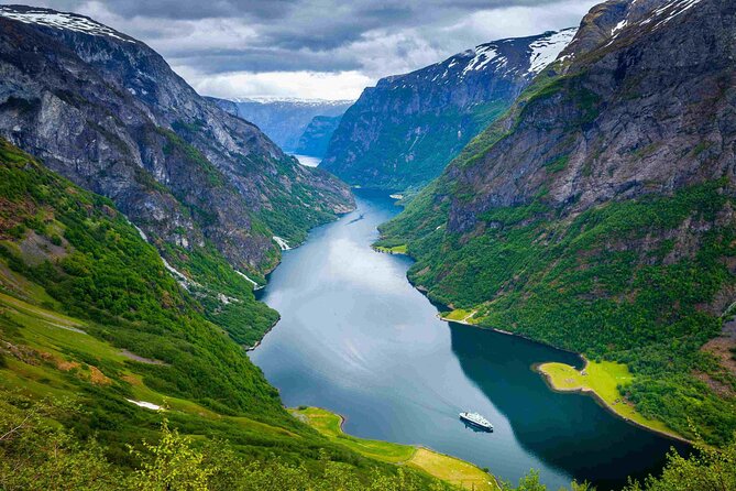 Guided tour to Viking Village, Nærøyfjorden Cruise & Flåm Railway - Key points to know before booking