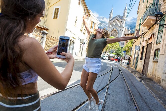 Half Day Guided Tour in Soller Train and Tram - The tram from Sóller to Port de Sóller