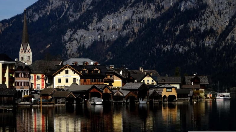 Hallstatt, Salt mine, Funicular, sky walk Trip From Salzburg - Riding the historic funicular to the Skywalk