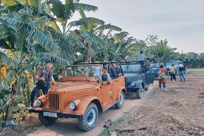 Hanoi Jeep Tour: Red River Countryside+ Backstreet+ Train-street - Bay Mau Lake and the Residential Backstreets