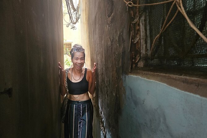 Hanoi Michelin Star Street Food Walking Tour & Train-Street - Bia hơi at Nam Còi