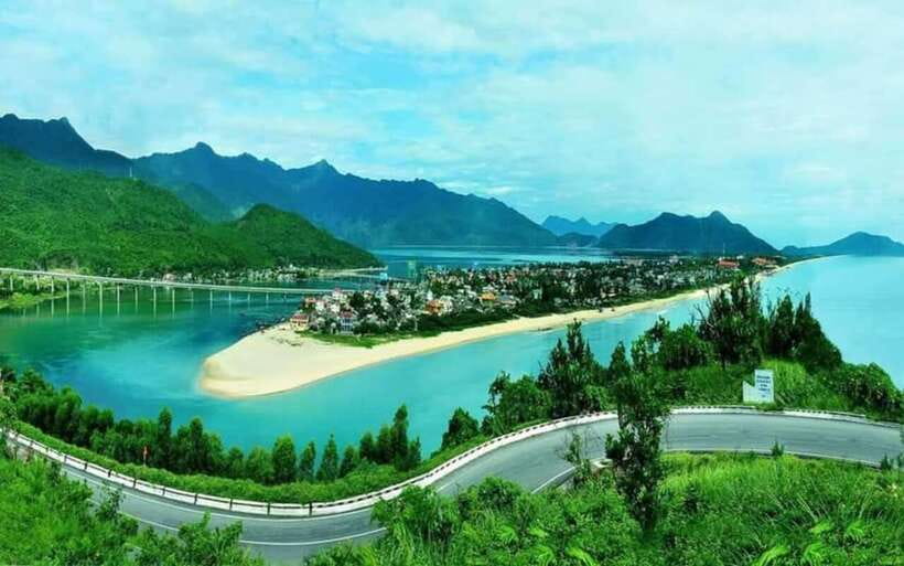 Hue Imperial Private Tour via Hai Van Pass Train Experience - Key points to know before booking