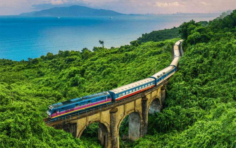 Hue Imperial Private Tour via Hai Van Pass Train Experience - Inside Hue’s Imperial City and Forbidden Purple City