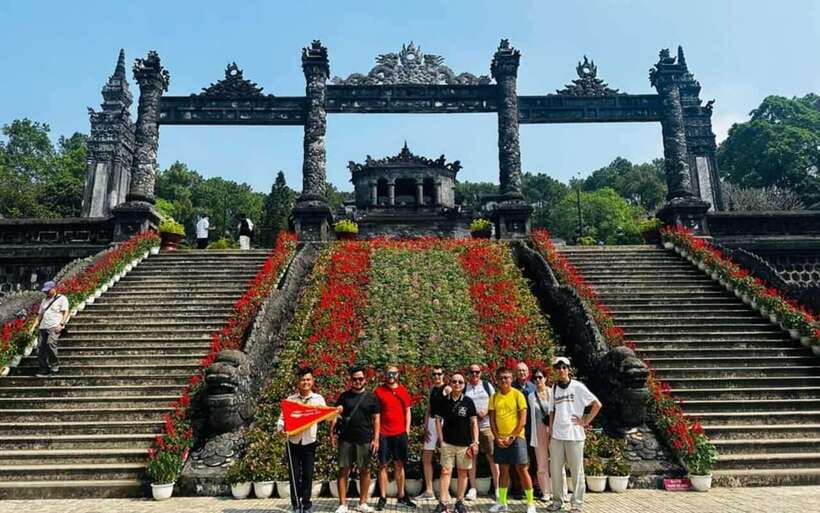 Hue Imperial Private Tour via Hai Van Pass Train Experience - Lang Co Bay: a short but useful photo stop