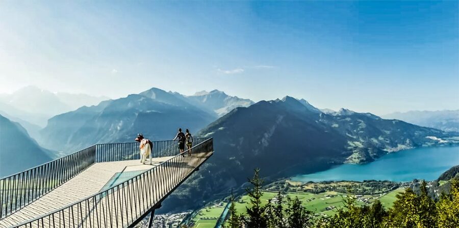 Interlaken: Funicular Ticket to Harder Kulm - The 10-minute climb up the mountainside