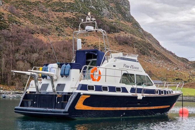 Jacobite Train and Private Cruise of Loch Nevis with Lunch - First-class steam travel from Fort William