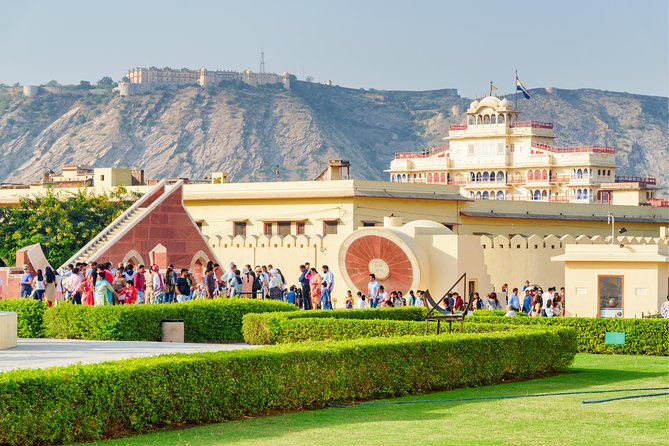 Jaipur Day Trip from Delhi by Car or Train – All Inclusive - Lunch with local food, not a fixed meal package