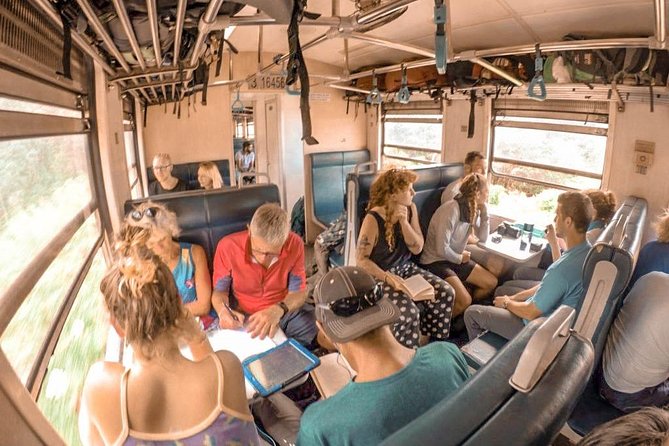Kandy to Ella train ride on (Train No: 1005 "Podi Menike") - Key points before you book