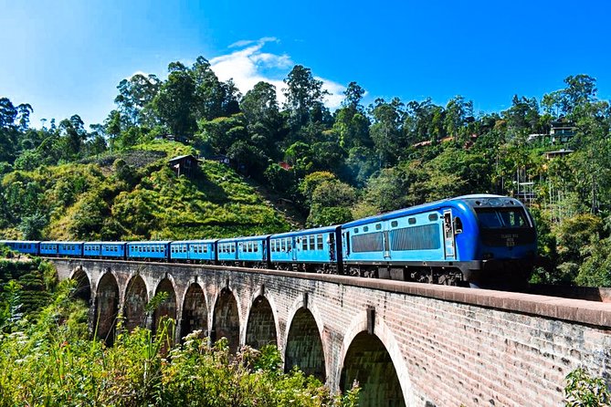 Kandy to Ella train ride on (Train No: 1005 "Podi Menike") - Why the Kandy to Ella train is worth your time