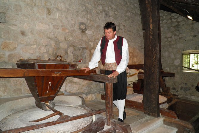 Konavle Valley Wine Tour from Dubrovnik with Train Ride and Wine Tasting - What the $96.12 price really buys