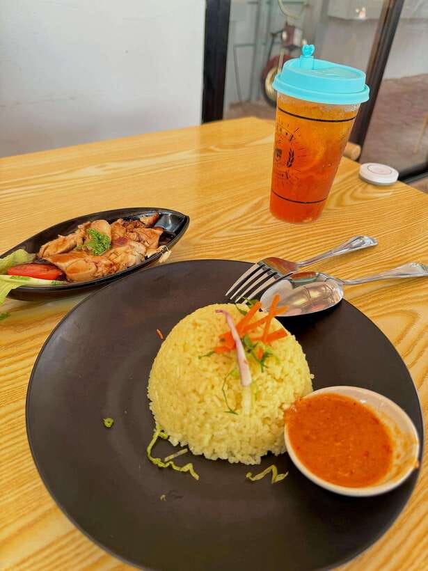 Kota Kinabalu, Sabah: North Borneo Heritage Train - How the steam issue changes the experience