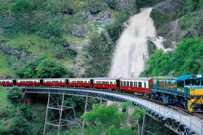 Kuranda Village, Army Duck Tour with Train and Skyrail (KDB) - Two hours in Kuranda Village