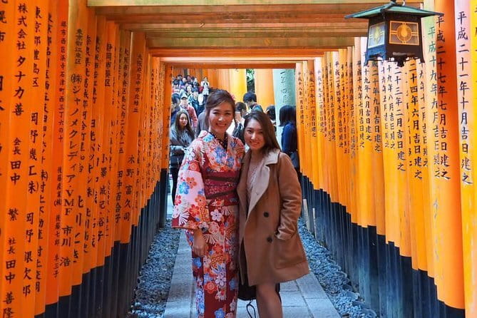 Kyoto Sagano Romantic Train in Arashiyama Bus Tour - Tenryuji, bamboo, and Kameyama Park on foot