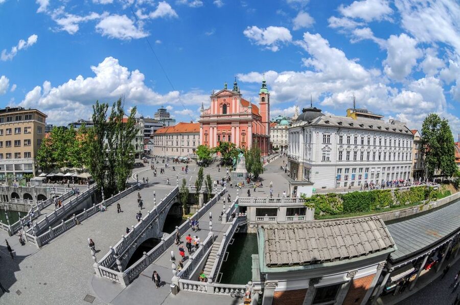 Ljubljana: Guided Walk & Funicular Ride to Ljubljana Castle - Who should book this Ljubljana tour?