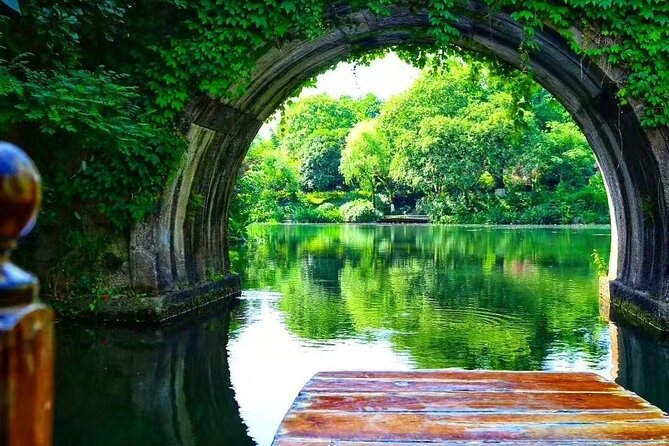 LUXURY Bullet Train: Private Hangzhou Day Trip From Shanghai - Lingyin Temple and Feilai Peak