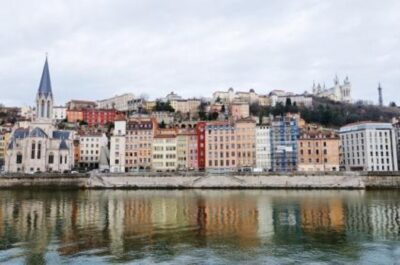Lyon Highlights & Secrets Walking Guided Tour (small group) including Funicular