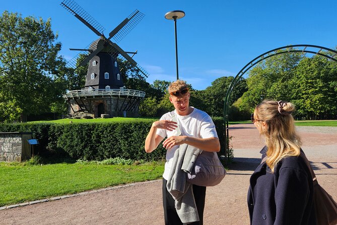Malmo Highlights in 4 Hours - Train & Fika Included - The Knotted Gun outside Malmö Central Station