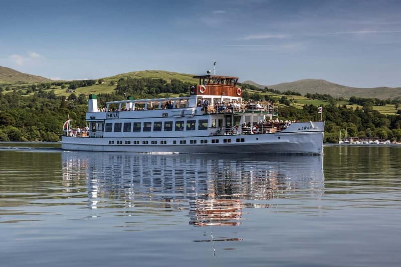 Manchester: Lake District Tour with Lake Cruise & Train Ride - Bowness-on-Windermere: one hour by the shore