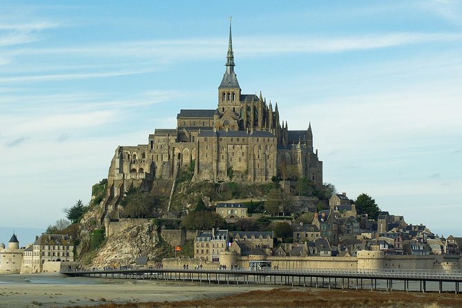 Mont Saint-Michel EXPRESS (day-trip from Paris by TGV - high speed train) - Why the TGV route makes Mont-Saint-Michel possible