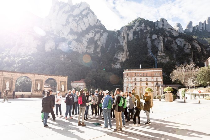 Montserrat with Cog-Wheel Train & Black Madonna Priority Access - How the guide and group affect the day