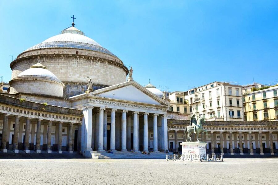 Naples from Rome - 1Day: High Speed Train & Hop On Hop Off - What you see from the Naples sightseeing bus