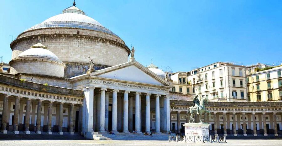 Naples from Rome - 1Day: High Speed Train & Hop On Hop Off - Meeting the staff at Naples Central Station