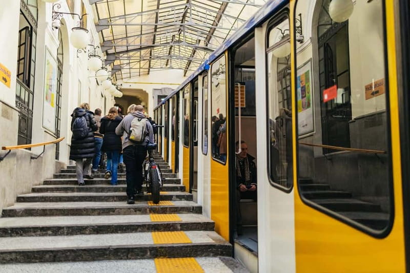 Naples: Panoramic Walking Tour with Funicular - Five things to know before you book