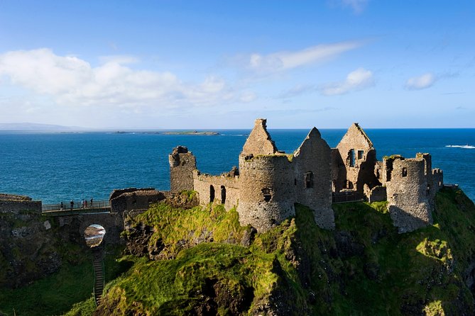 Northern Ireland Including Giant's Causeway Rail Tour from Dublin - Lunch, Bushmills, and the price of a fixed schedule